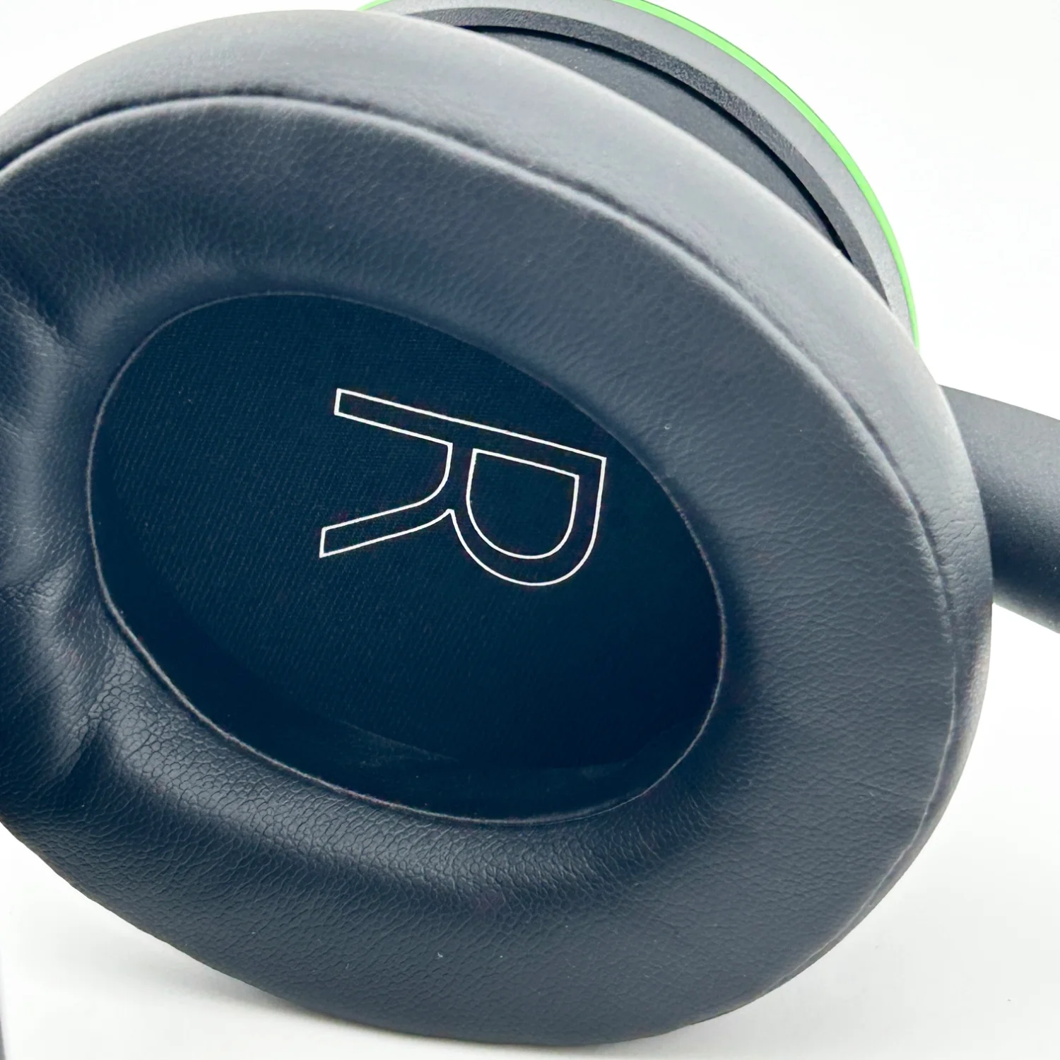 Microsoft  Xbox Wireless Headset Wireless Gaming Headset Black 1944 - Image 9